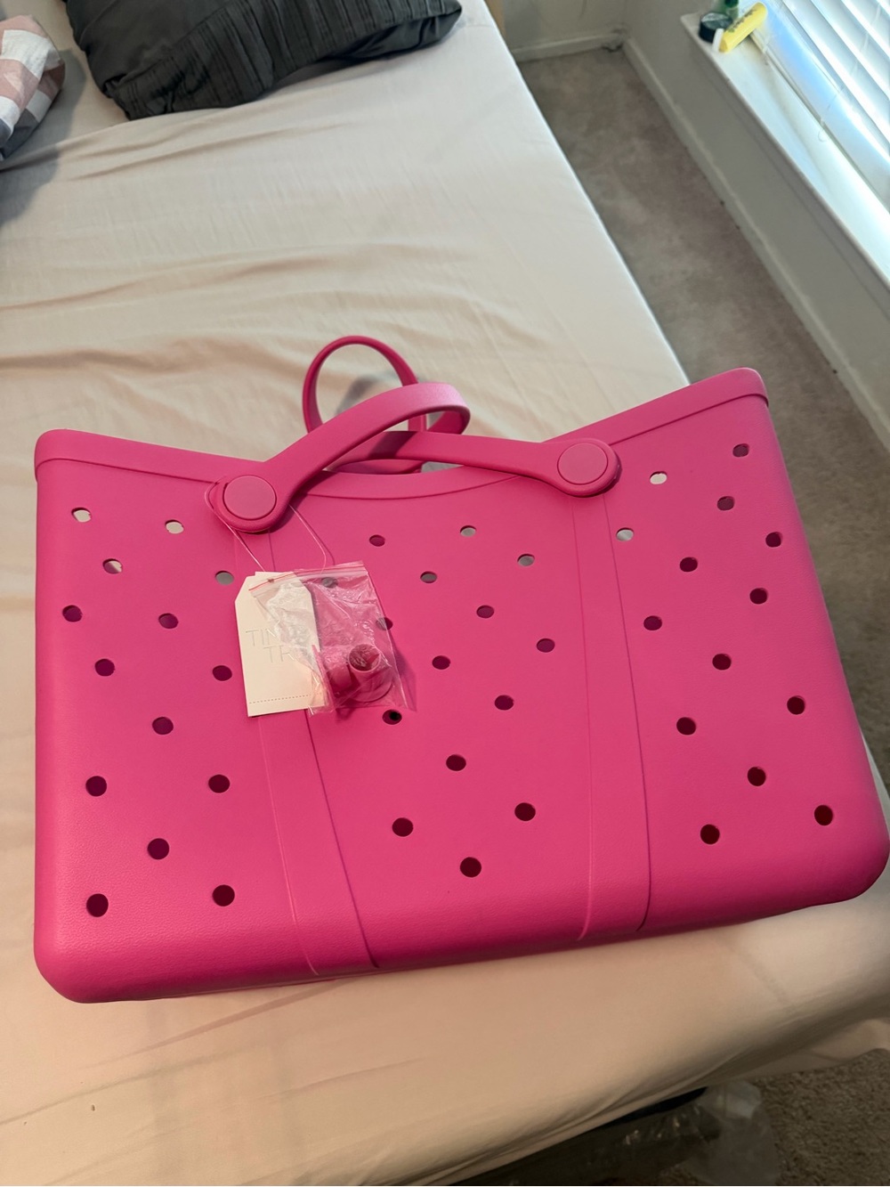 Time and Tru Hot Pink Perforated Tote